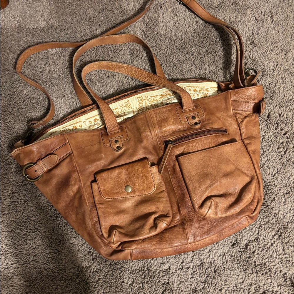 Free People We the Free jealousy large Leather slouchy Tote crossbody